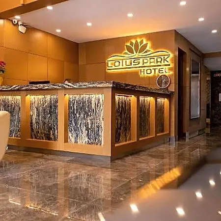 Otel Lotuspark